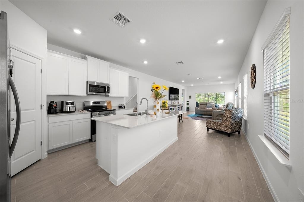 3902 Ne 30th Terrace - Photo 4