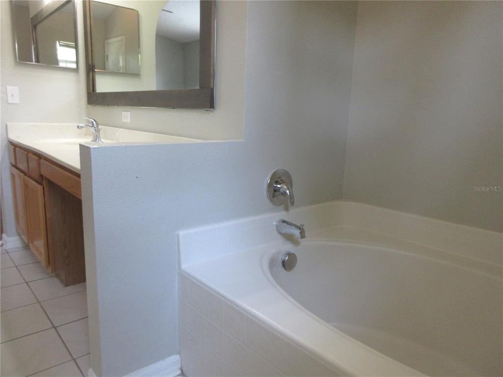 202 Marion Oaks Trail - Photo 8
