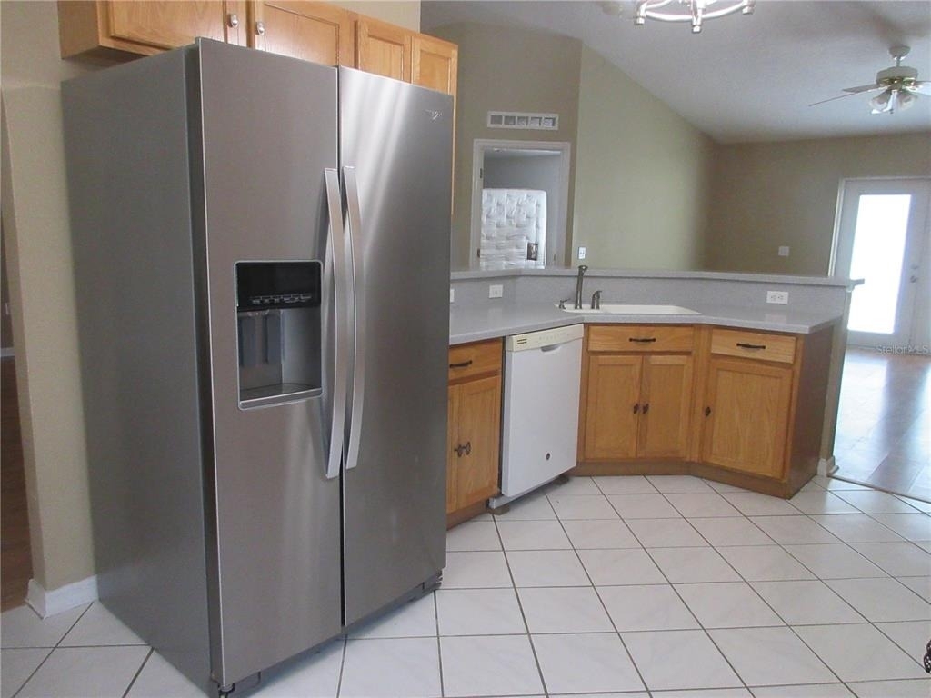 202 Marion Oaks Trail - Photo 3