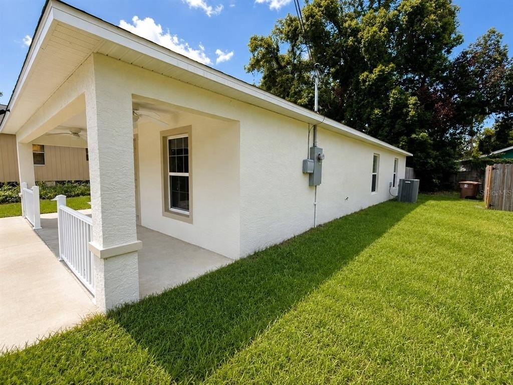 986 Nw 1st Street - Photo 2