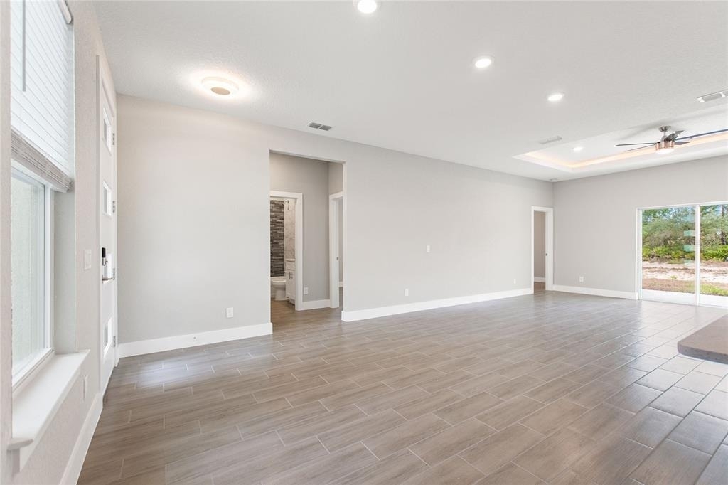 151 Maple Drive - Photo 3