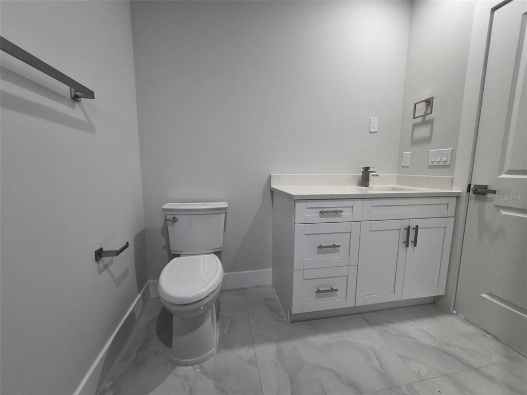 445 Wickham Avenue S - Photo 22
