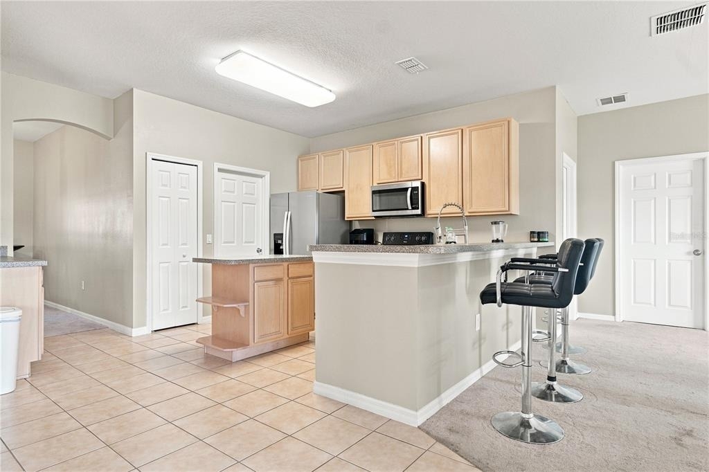 3616 Valleyview Drive - Photo 2