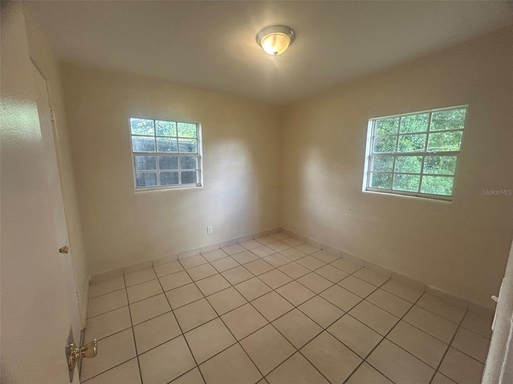 127 Country Club Drive - Photo 9