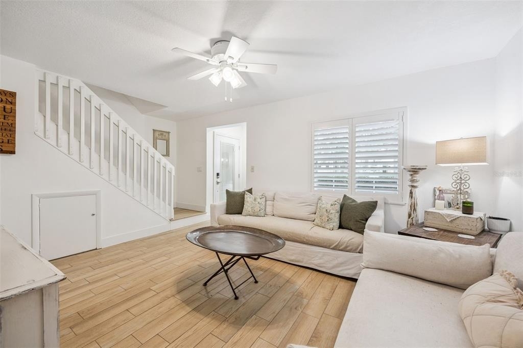 2218 Elizabeth Avenue - Photo 6