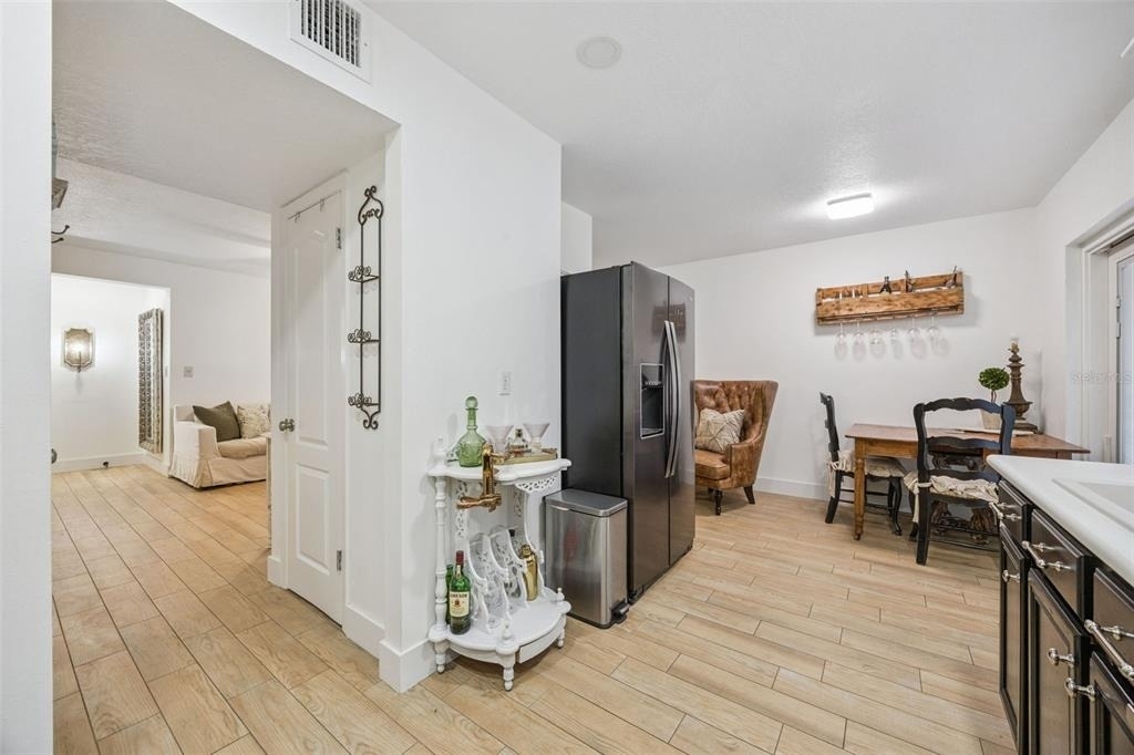 2218 Elizabeth Avenue - Photo 9