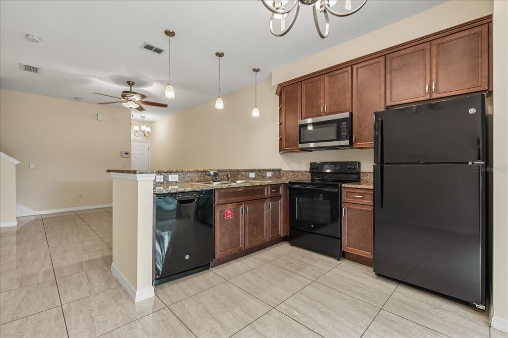 2036 Royal Vista Court - Photo 5