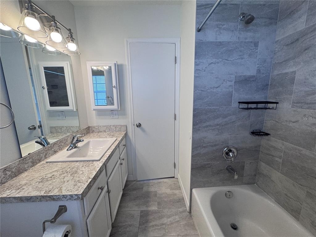 807 Vassar Street - Photo 2
