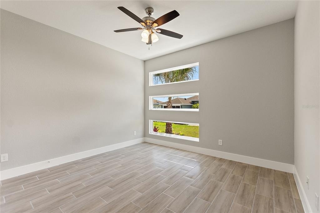 149 Golf Aire Boulevard - Photo 4