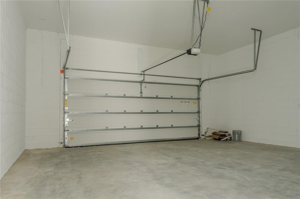 16705 Victoria Grove Alley - Photo 31