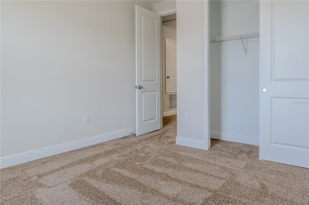16705 Victoria Grove Alley - Photo 17
