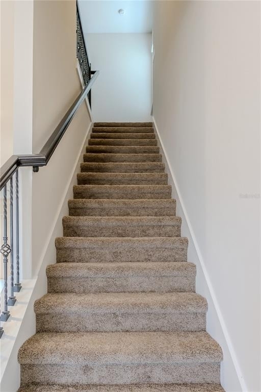 16705 Victoria Grove Alley - Photo 15