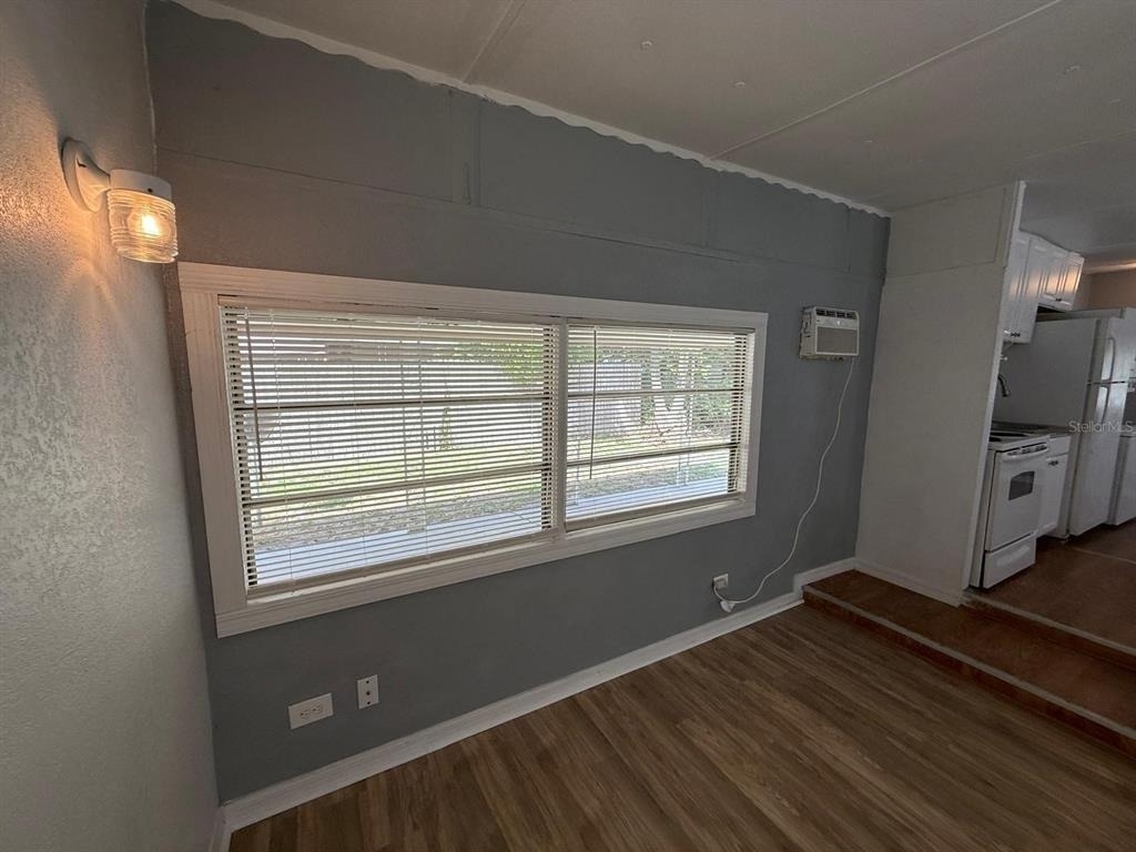 6954 Pompeii Road - Photo 12