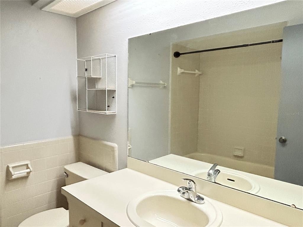 1026 Medinah Drive - Photo 16