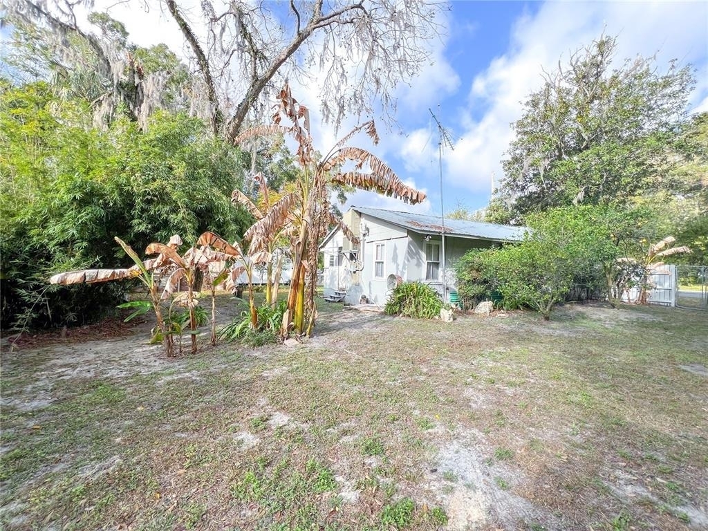 25825 W Newberry Road - Photo 13