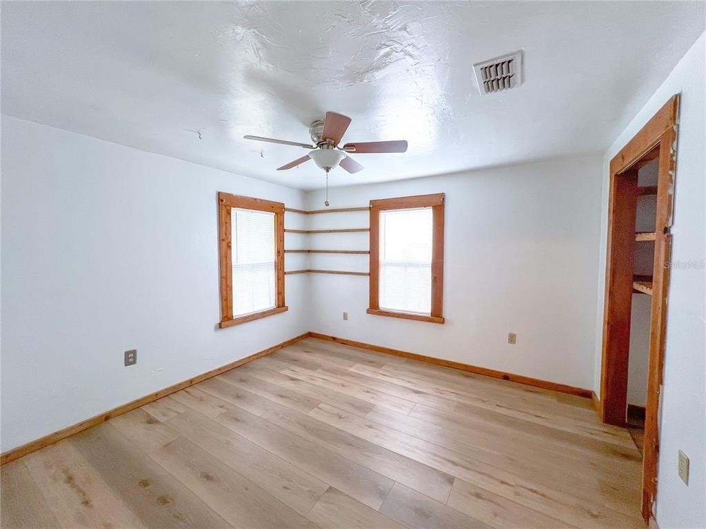 25825 W Newberry Road - Photo 10