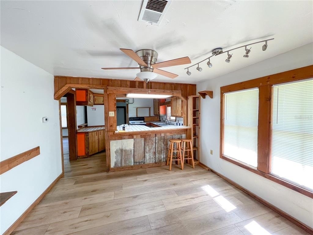 25825 W Newberry Road - Photo 4