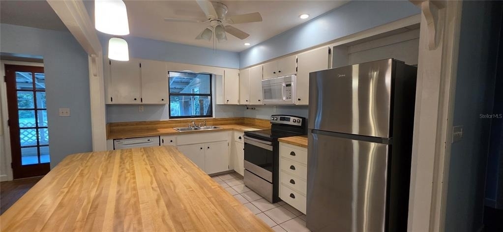 17451 Southside Court - Photo 4