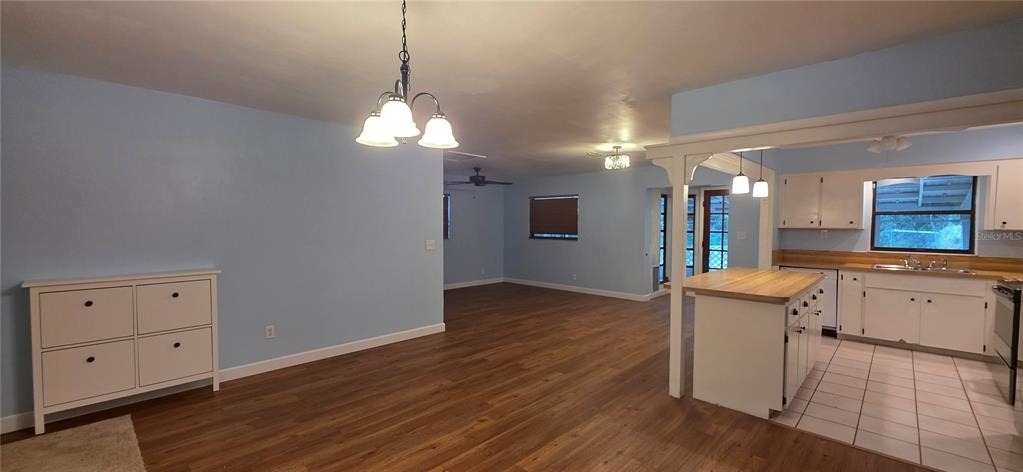 17451 Southside Court - Photo 2