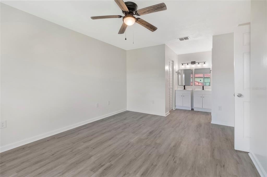 501 Hunter Circle - Photo 19