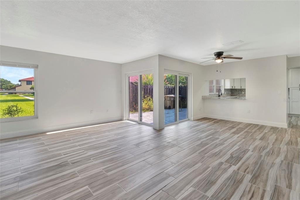 501 Hunter Circle - Photo 5