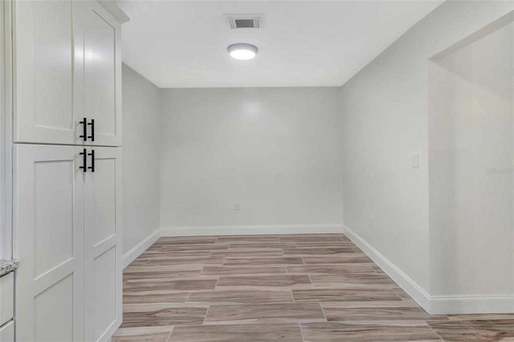 501 Hunter Circle - Photo 12