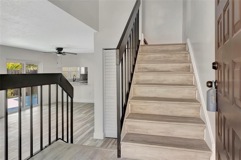 501 Hunter Circle - Photo 17