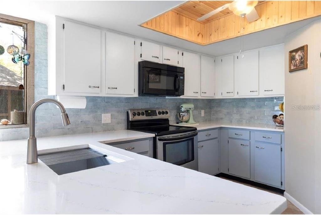 8 Fairways Circle - Photo 12