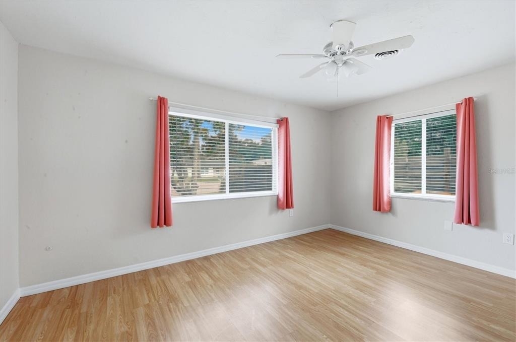 2151 Euclid Terrace - Photo 22