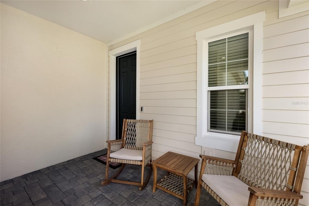 8011 Anthirium Loop - Photo 2