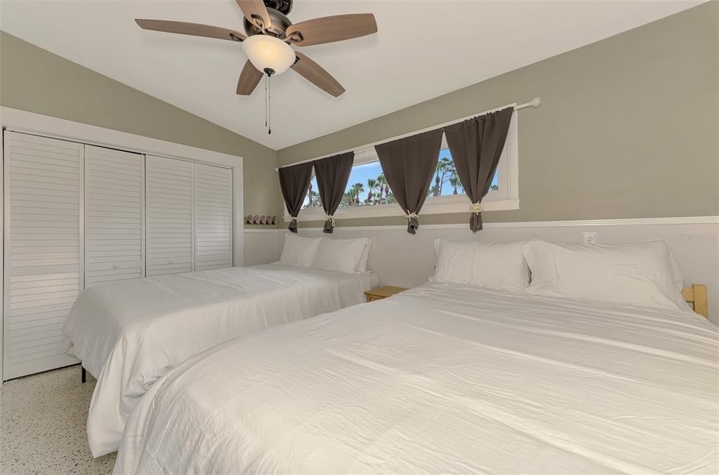 4626 Gleason Avenue - Photo 22