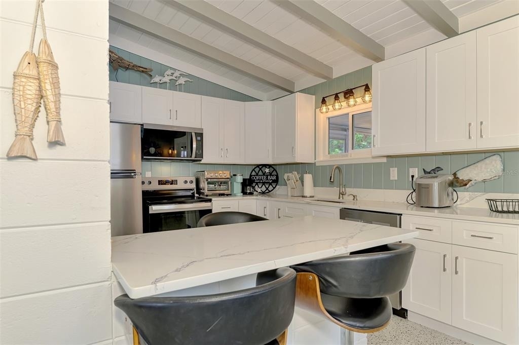 4626 Gleason Avenue - Photo 16