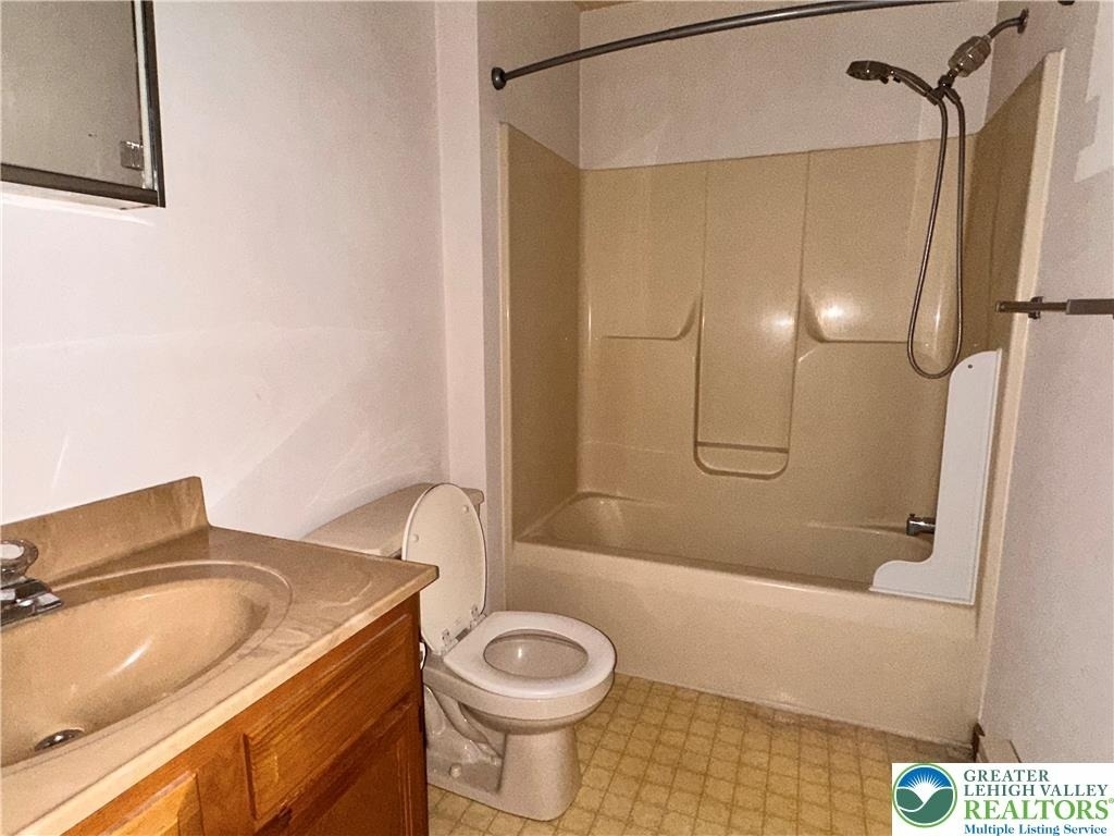 55 Lehigh Street - Photo 12