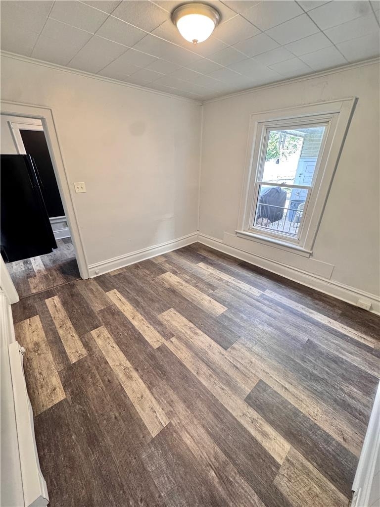 1049 W Tilghman Street - Photo 7