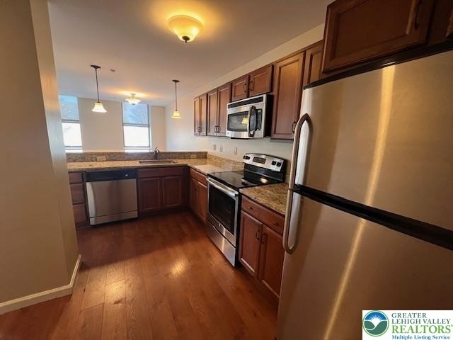 528 N New Street - Photo 3