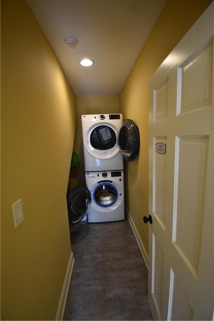 435 Ferry Street - Photo 6