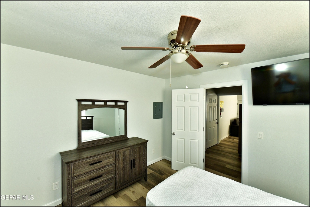 6806 Alameda Avenue - Photo 14