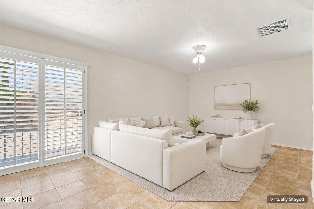 11859 Urbici Soler Drive - Photo 4