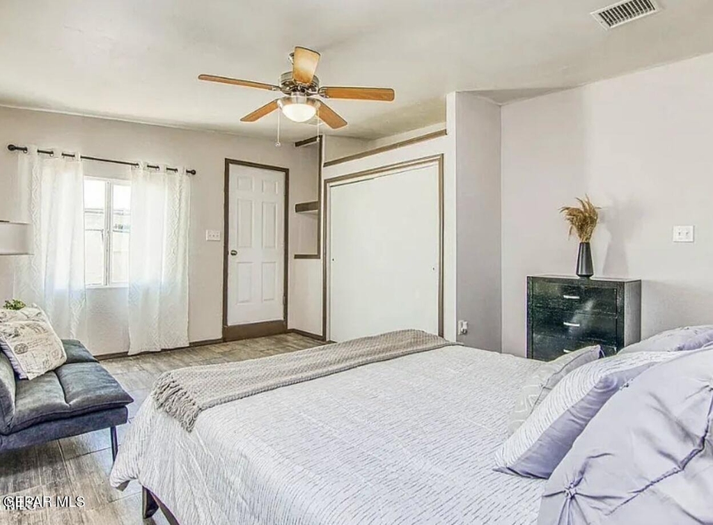 221 Hadlock Street - Photo 6