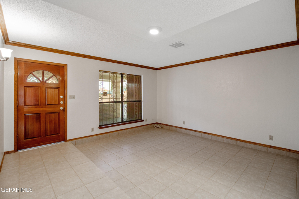 11625 Cedar Crest Drive - Photo 3