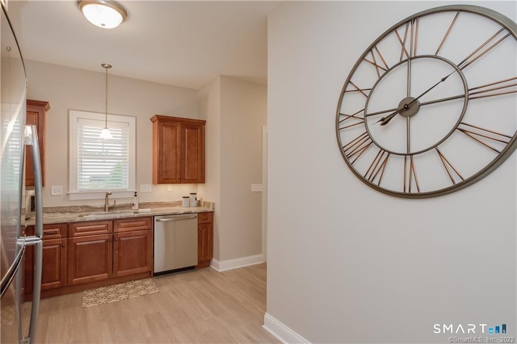 24 Mill Pond Drive - Photo 7