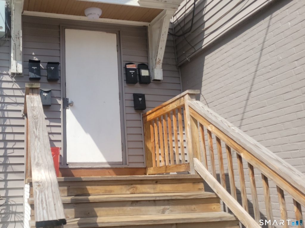 19 West Street - Photo 2