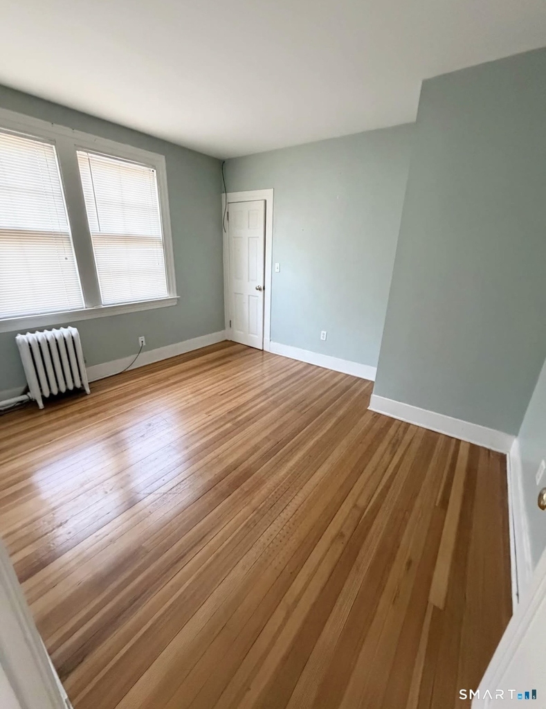 75 Lancaster Road - Photo 8