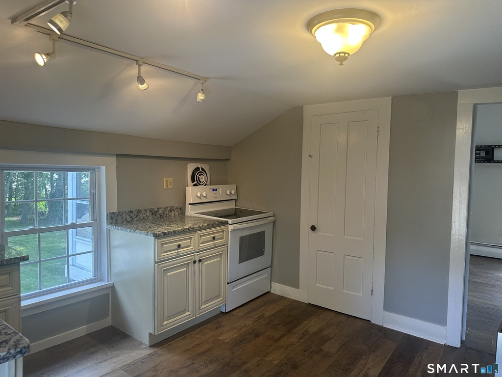 14 Pleasant Street - Photo 4