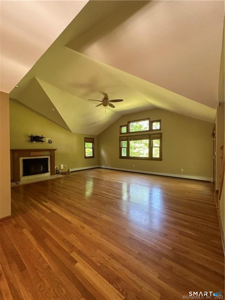 350 Bell Street - Photo 16