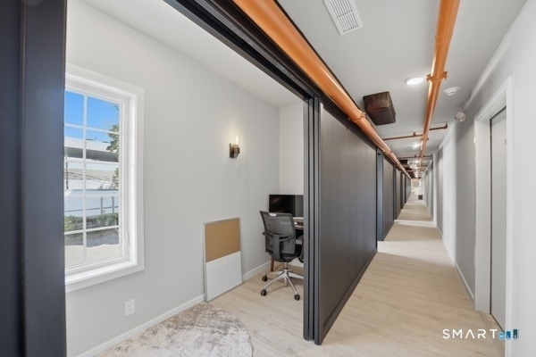 589 Bedford Street - Photo 11
