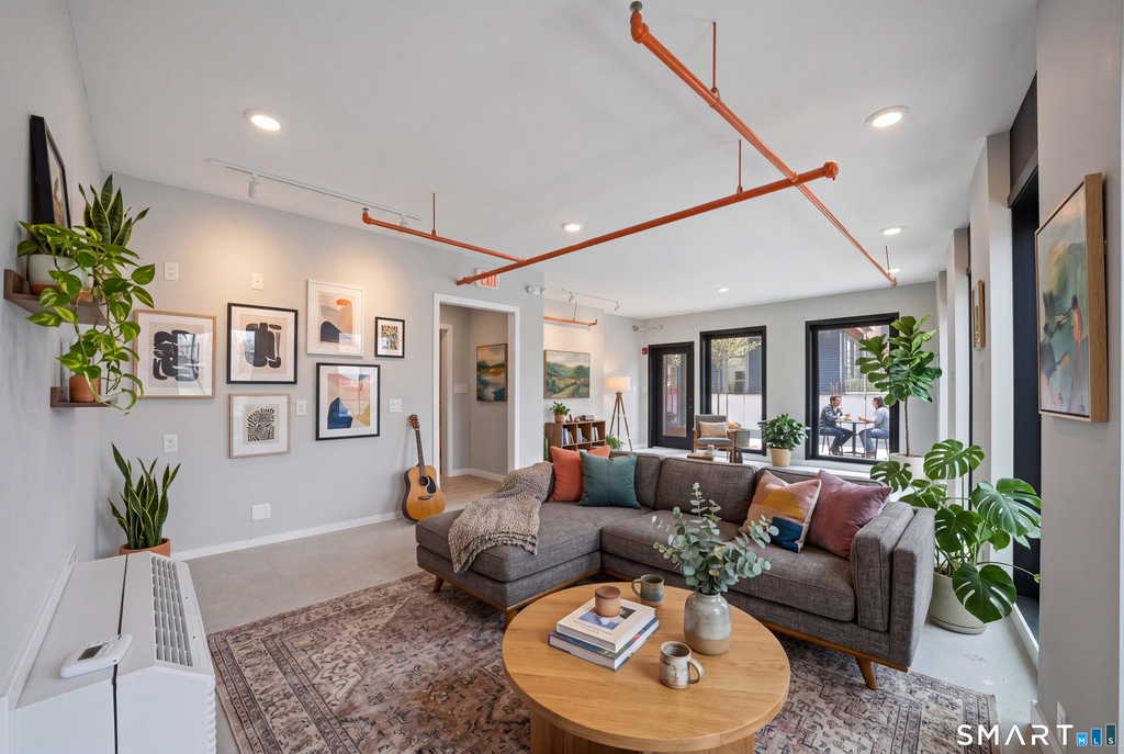 589 Bedford Street - Photo 14