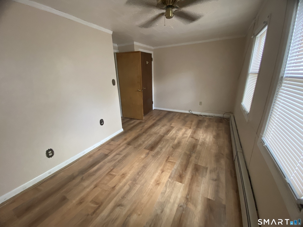 275 Main Street - Photo 15