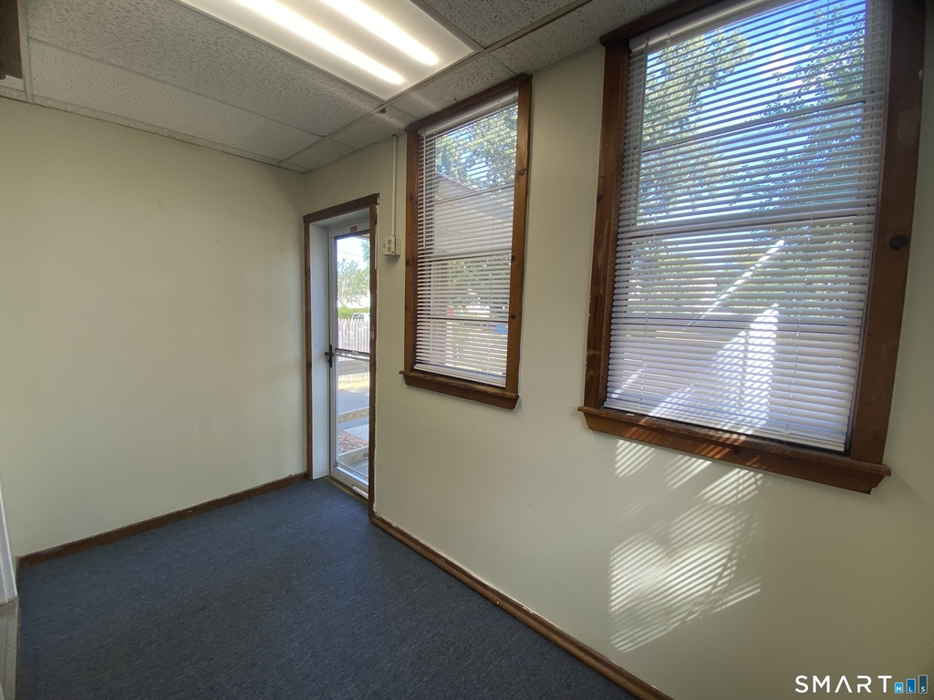 275 Main Street - Photo 22