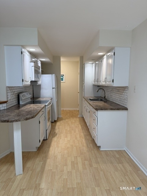 2 Derby Court - Photo 3